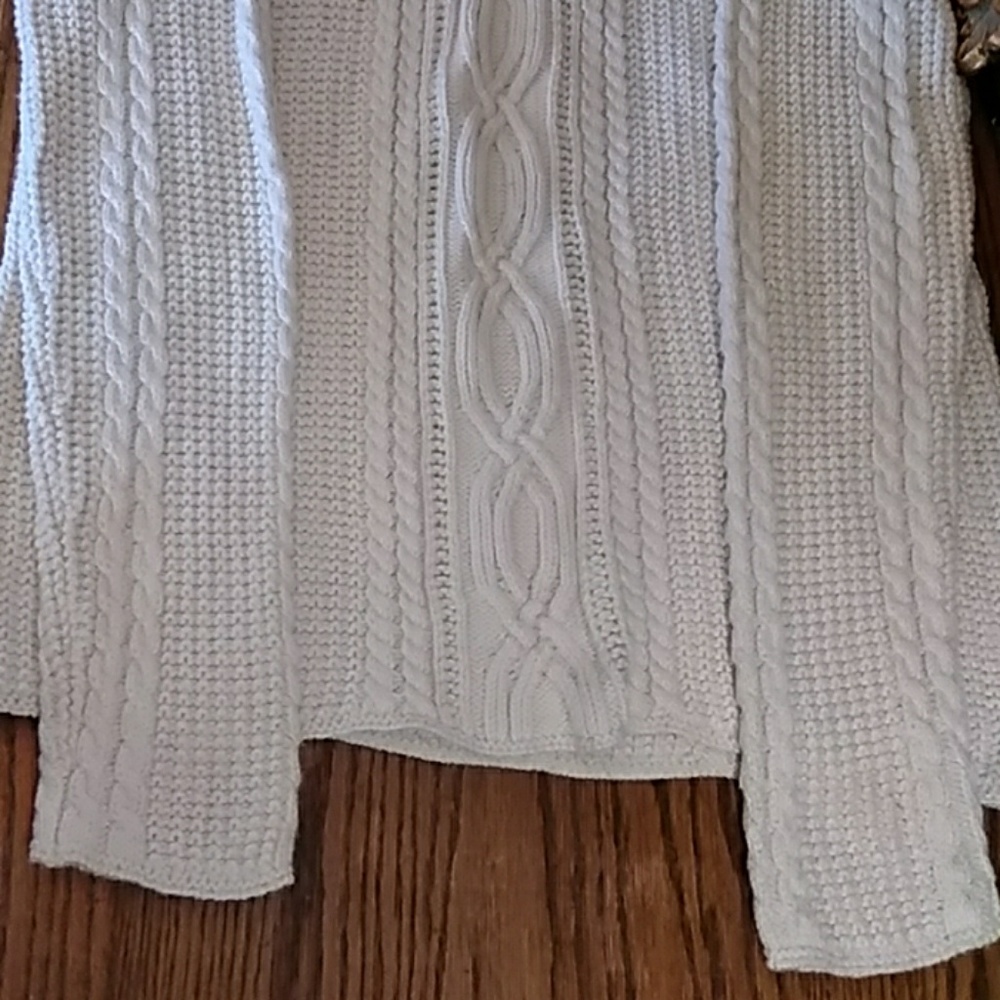 Jeanne Pierre Sweater - Picture 2 of 5